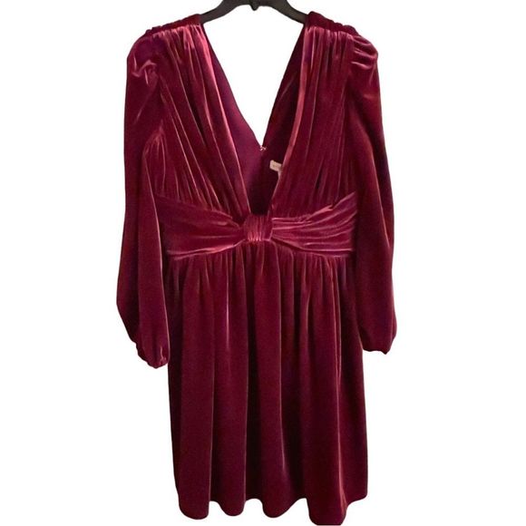 Gianni Bini MARIAH Velvet Plunging Neckline Mini Color JAM - Picture 7 of 9